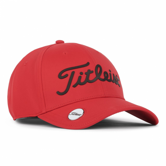 Titleist Players Performance Ball Marker Cap - Red/Black i gruppen Golfklder / Kepsar hos Tee Two Green AB (TH22APPBMN2-60)